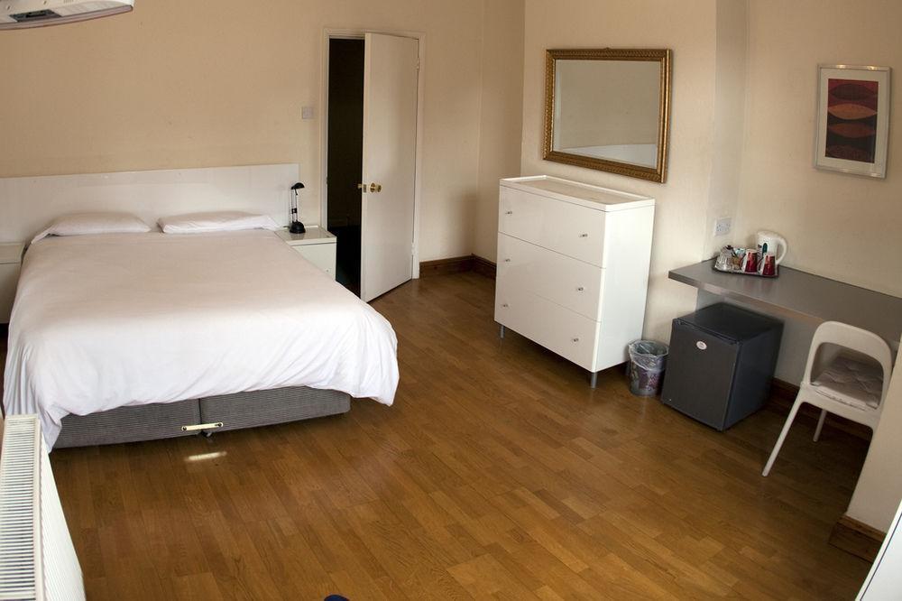 Brentwood Guest House Hotel Esterno foto