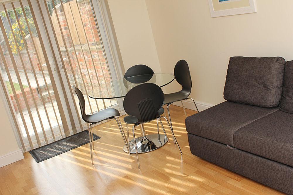 Brentwood Guest House Hotel Esterno foto