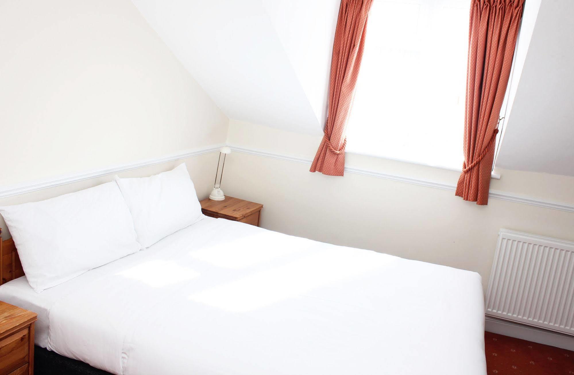Brentwood Guest House Hotel Esterno foto