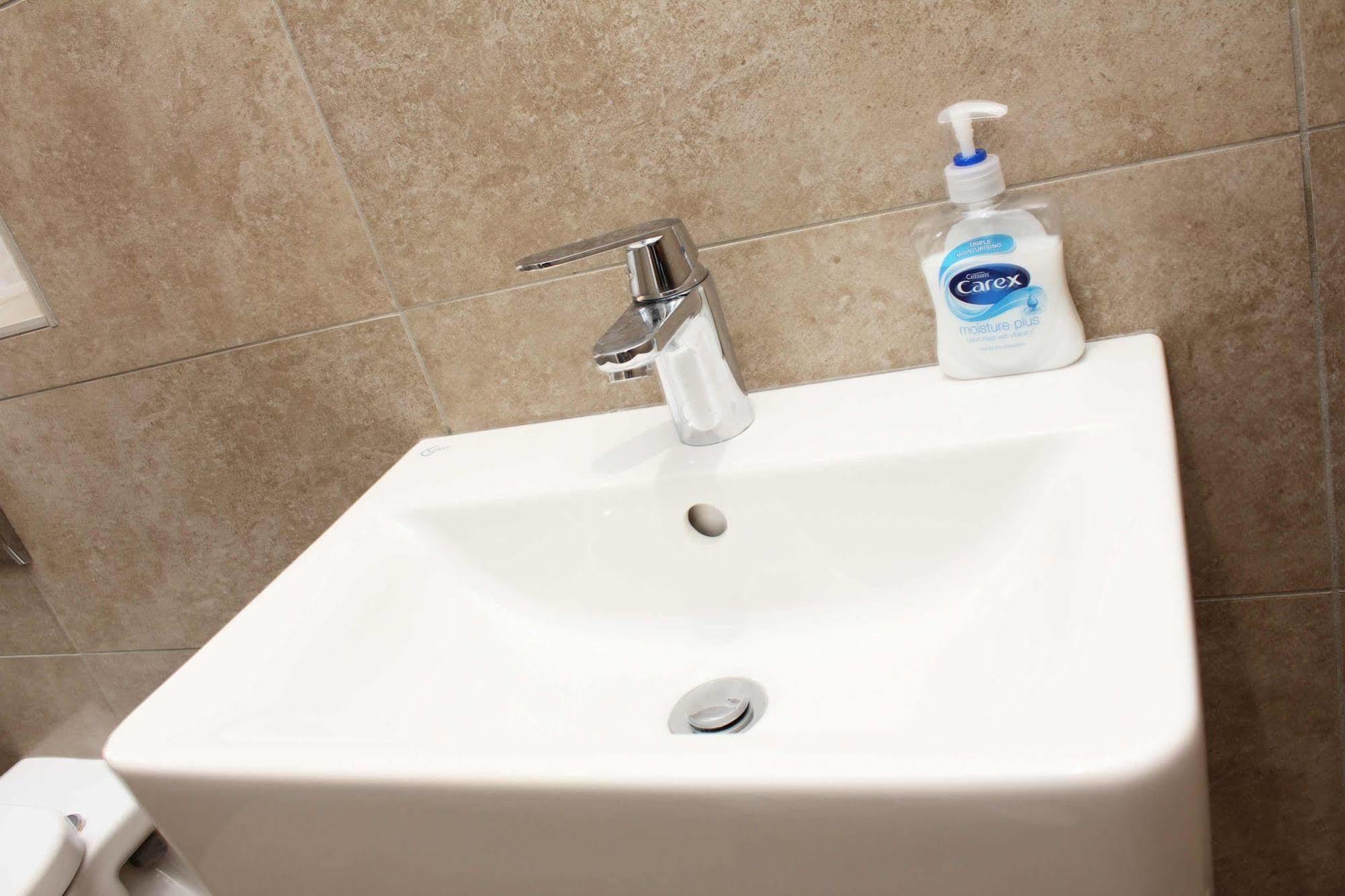 Brentwood Guest House Hotel Esterno foto