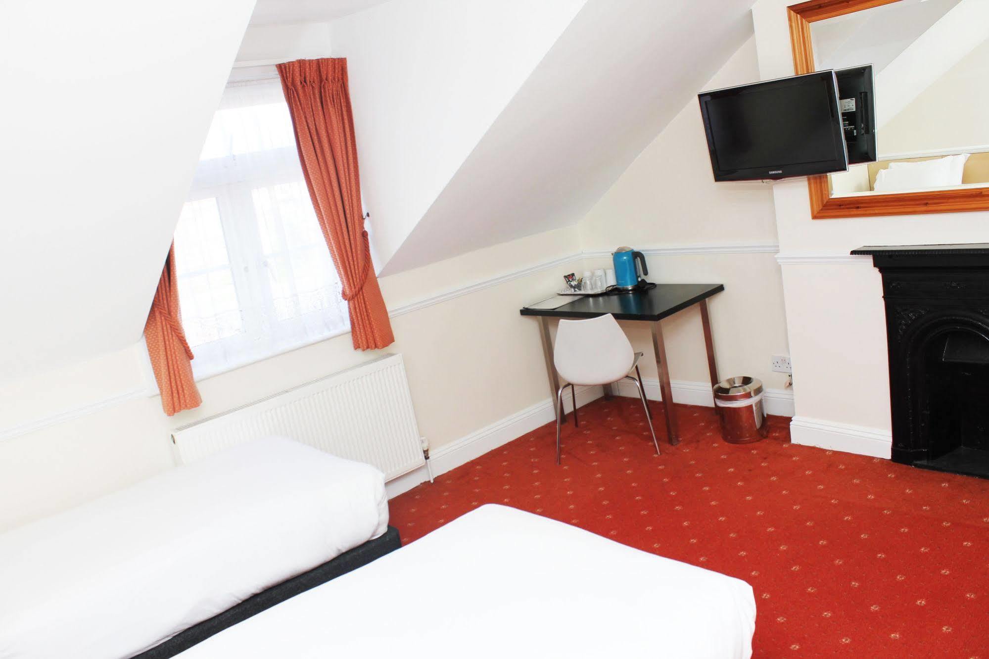 Brentwood Guest House Hotel Esterno foto